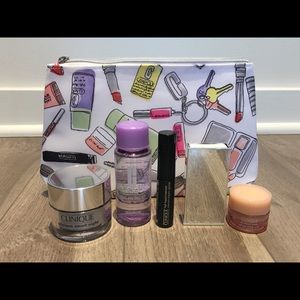 Clinique 6 Pc Set - Bag, Makeup, Night Creme etc